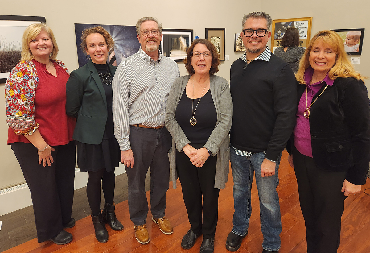 Group photo of Lincoln Land Community College AAH in-house coordinator, Misty Schierer and the LLCC citywide artists, Michelle Burger, Greg Walbert, Jan Szoke, Esteban Cruz and Diane M. Wilson.