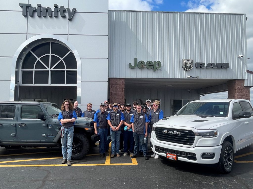 LLCC Auto Technology students visit Trinity Dodge in Taylorville.